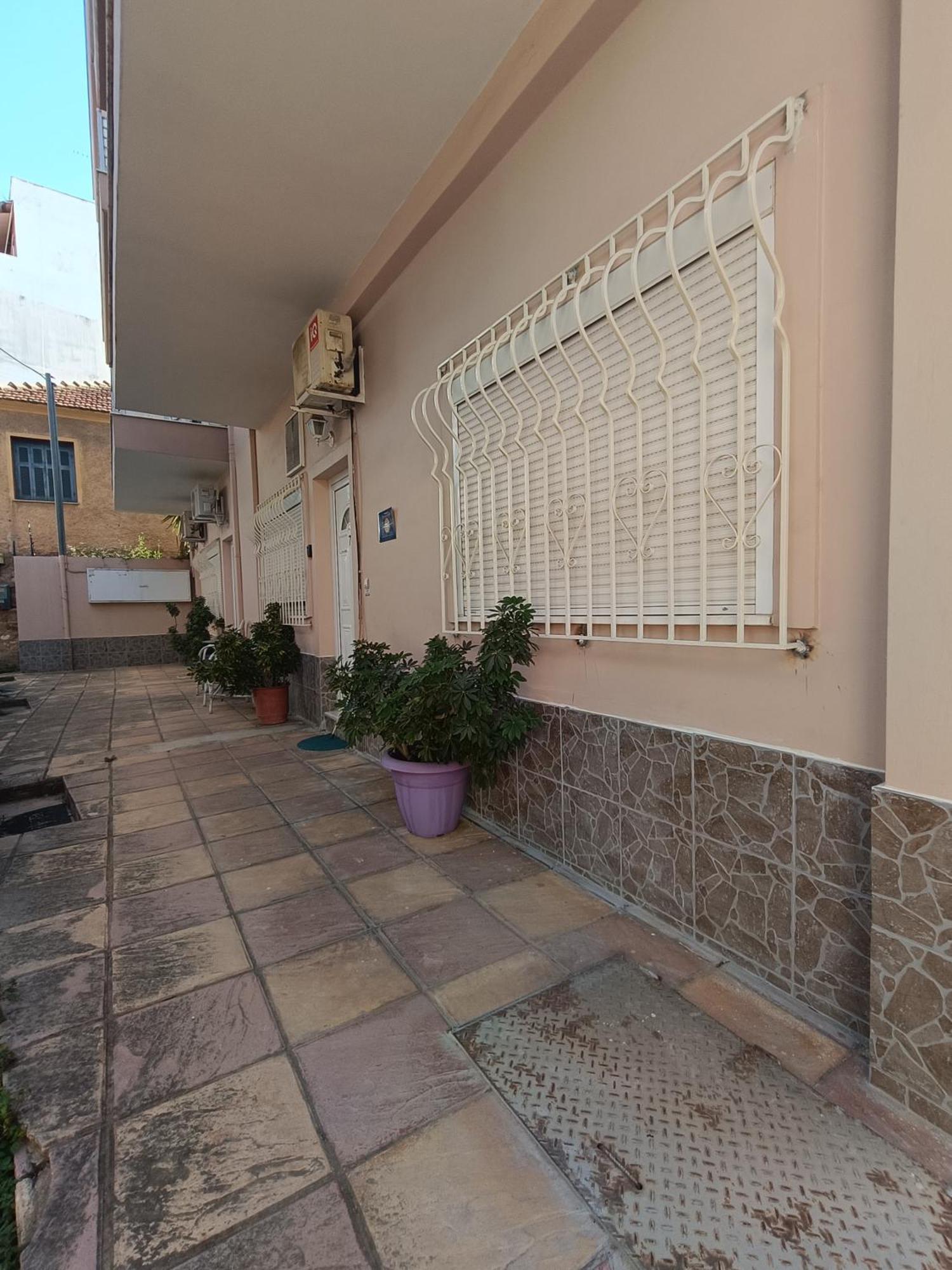 Cozy Apartment In The Center Of Aighion Achaia - Ground Floor - Ισόγειο Στουντιο 艾伊翁 外观 照片