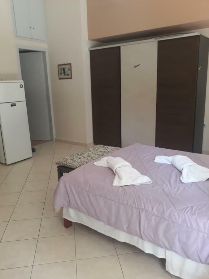 Cozy Apartment In The Center Of Aighion Achaia - Ground Floor - Ισόγειο Στουντιο 艾伊翁 外观 照片